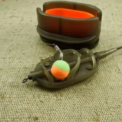 Orange Arc Flat Feeder -Vissen Kortingswinkel method arc flat.1 2 600x600.jpg